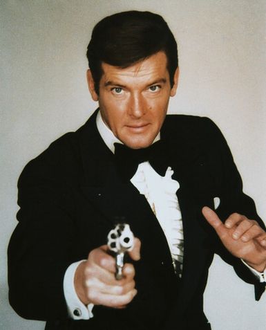 Roger+moore+007
